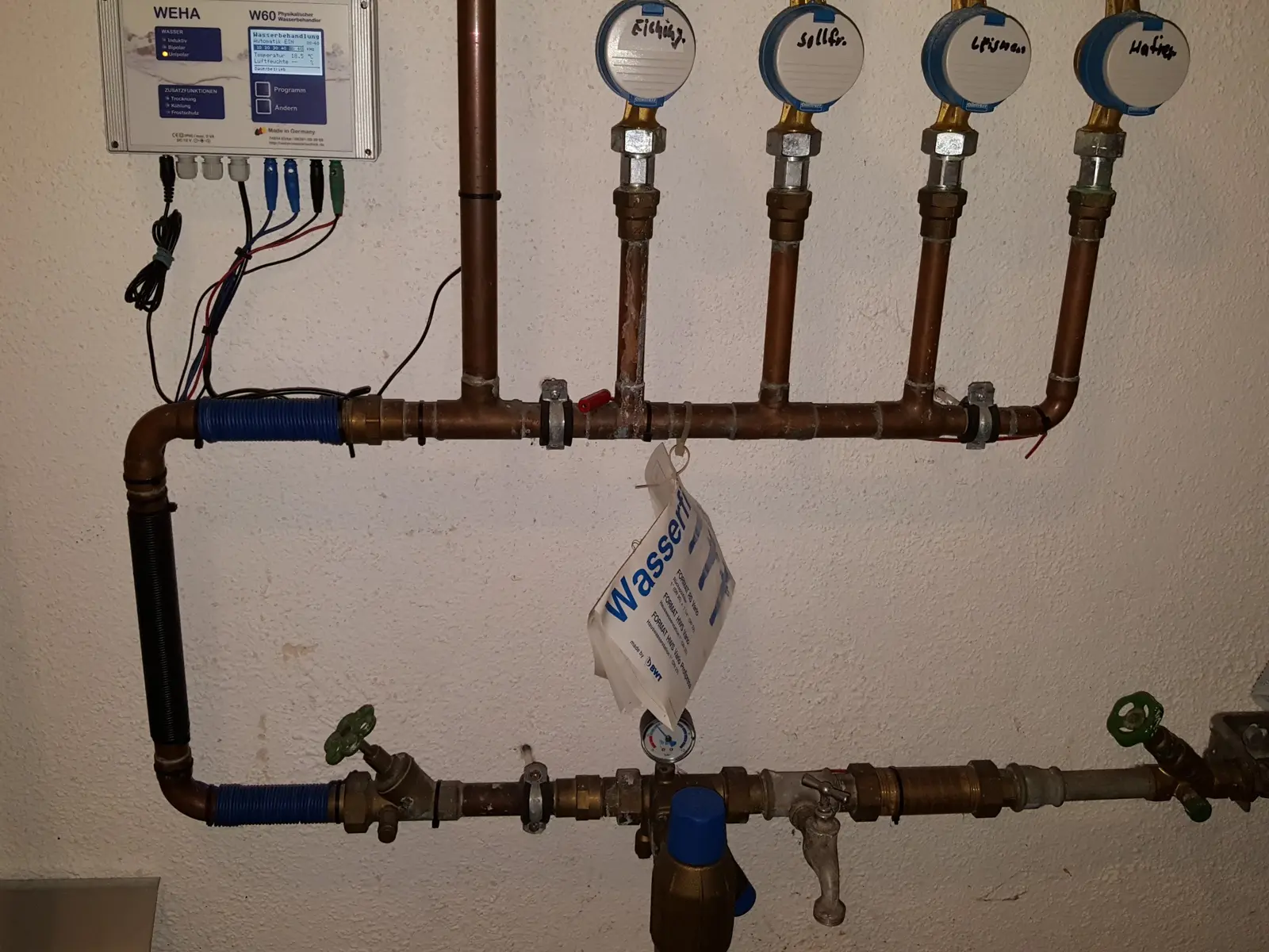 W60 on a domestic water distribution pipe